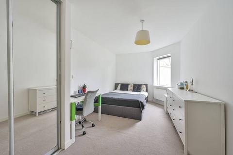 undefined, Kingston Road, Wimbledon, London, SW20
