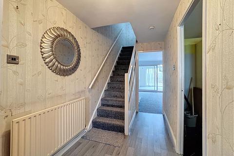 undefined, Orchard Close, Willenhall