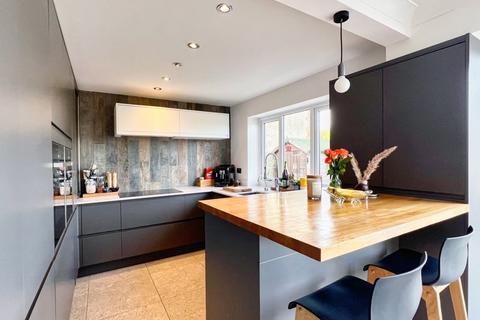 undefined, 17 Highland Court, Bridgend, Bryncethin, CF32 9US