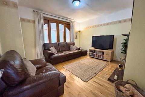 undefined, Pentre Stormy Down, Bridgend CF33 4RT