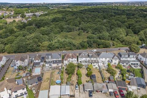 3 bedroom house for sale, Leyton Cross Road, Wilmington