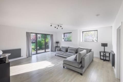 undefined, Roseworth Crescent, Gosforth, Newcastle upon Tyne