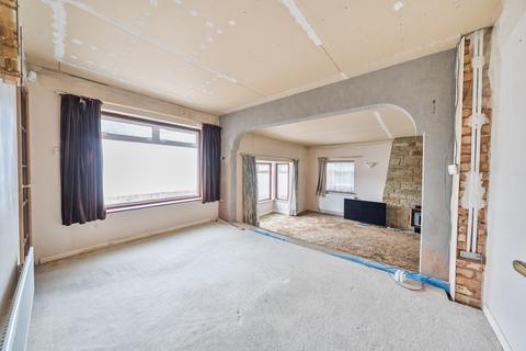undefined, Furness Avenue, Bedfordshire LU6