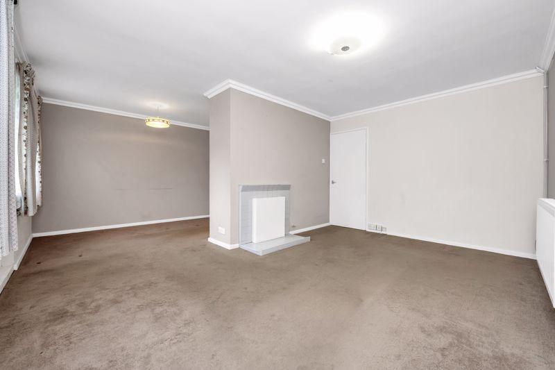 Sitting/Dining Room