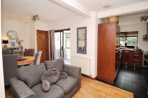 3 bedroom semi-detached house for sale, Waterloo Road, Bewdley DY12
