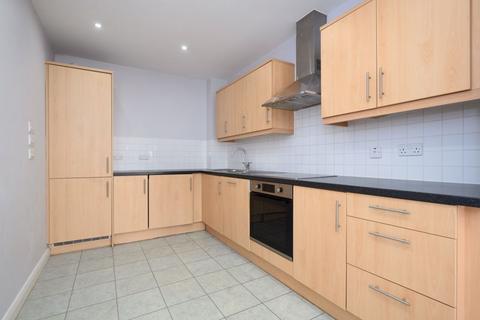2 bedroom apartment for sale, Auckland House, Walton-on-Thames