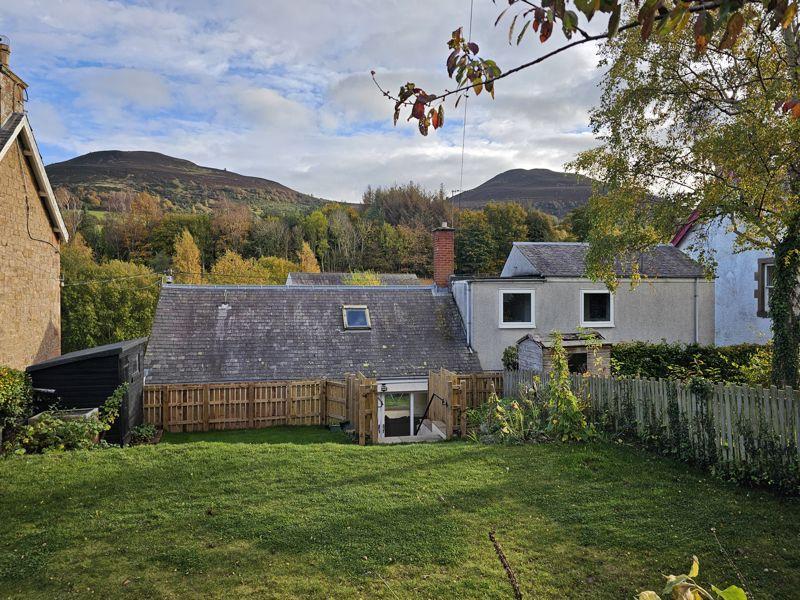 Garden &amp; View