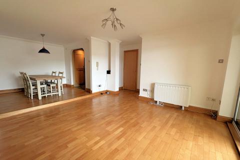 2 bedroom apartment for sale, Lock Approach, Portsmouth PO6