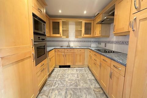 2 bedroom apartment for sale, Lock Approach, Portsmouth PO6