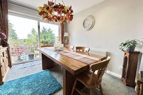 5 bedroom chalet for sale, Chalton Heights, Chalton