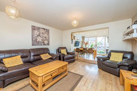 3 bedroom semi-detached house for sale, 7 Stone Drive, Shifnal. TF11 9LX