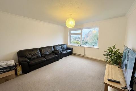 2 bedroom apartment to rent, Cornwall Road, Uxbridge, UB8