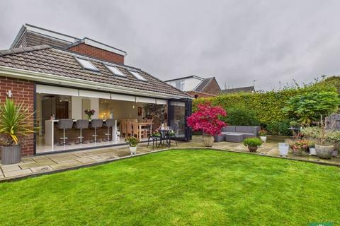 4 bedroom detached bungalow for sale, Brellafield Drive, Oldham OL2