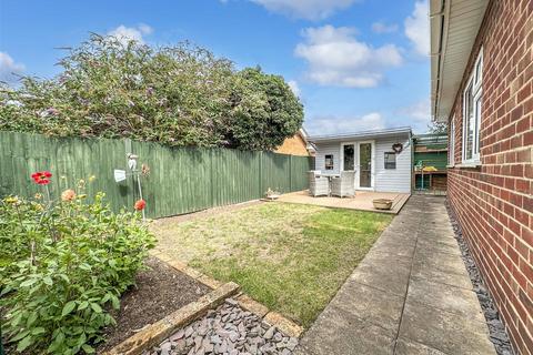 undefined, Swinderby Road, Collingham, Newark