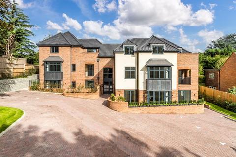 2 bedroom apartment to rent, Cheam Road, Cheam SM2