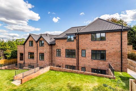2 bedroom apartment to rent, Cheam Road, Cheam SM2