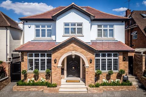 5 bedroom detached house for sale, The Dene, South Cheam SM2