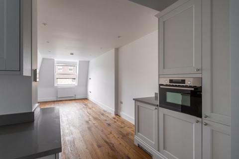 2 bedroom apartment for sale, Kingston Road, London SW19