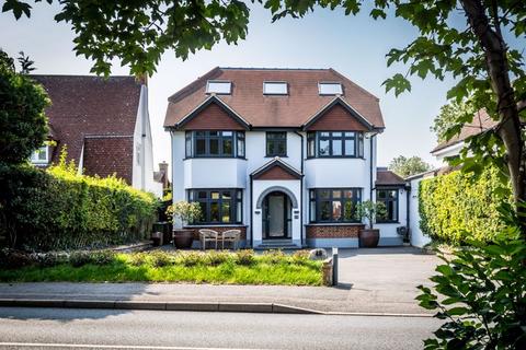 undefined, Fir Tree Road, Banstead SM7