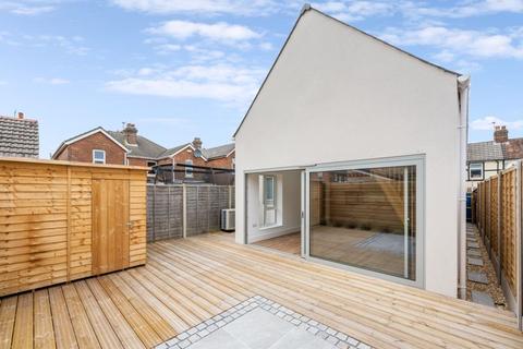 1 bedroom detached house for sale, Creech Road, Poole BH12