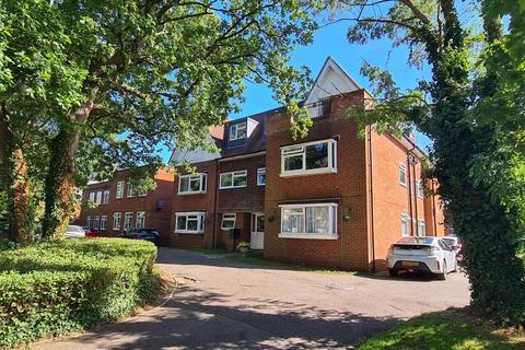 1 bedroom flat for sale - Epsom Road, Leatherhead KT22