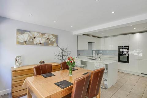 51 Chapel View, South Croydon, CR2 7LJ