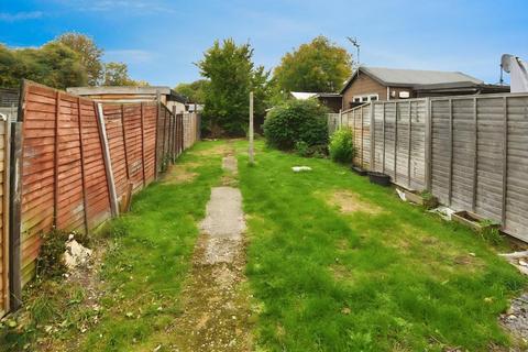 3 bedroom terraced house for sale, Summerfield Close, Wisbech, Cambs, PE13 1RP