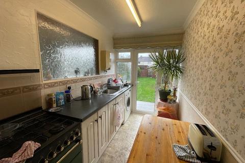 undefined, Elm Park, Hornchurch RM12