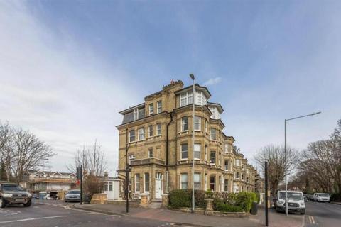 2 bedroom apartment to rent, The Drive, Hove, BN3 3PN