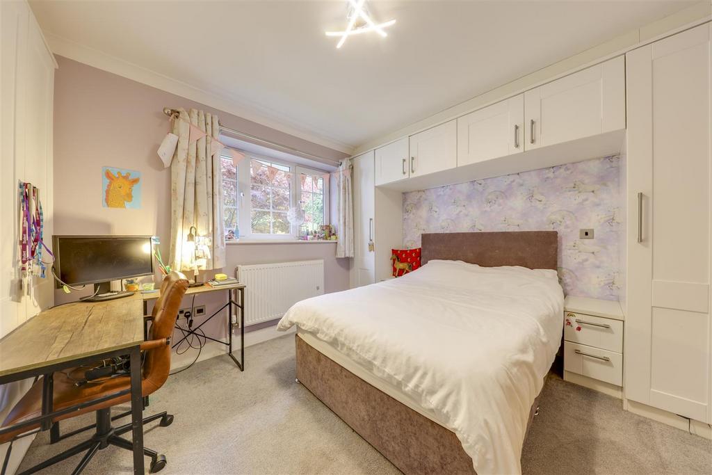 Bed 4 Alt