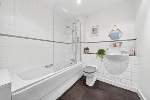 undefined, Southwold Road, London E5