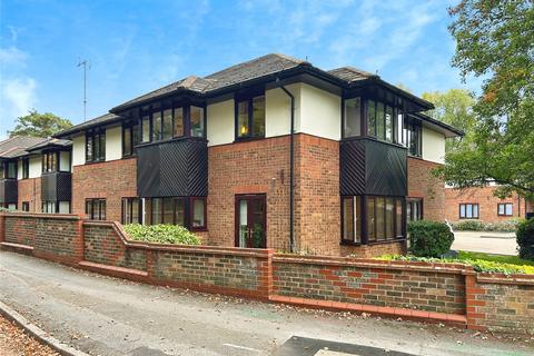 Lakeside Court, Old Cove Road, Fleet