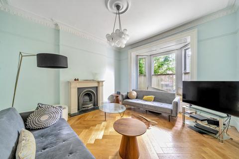 undefined, High Road, Buckhurst Hill, Redbridge