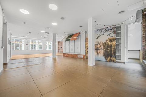 1 bedroom apartment for sale, Islington High Street, London, N1