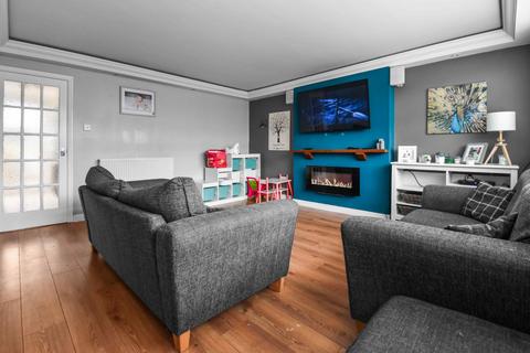 undefined, Dargai Place, Broxburn