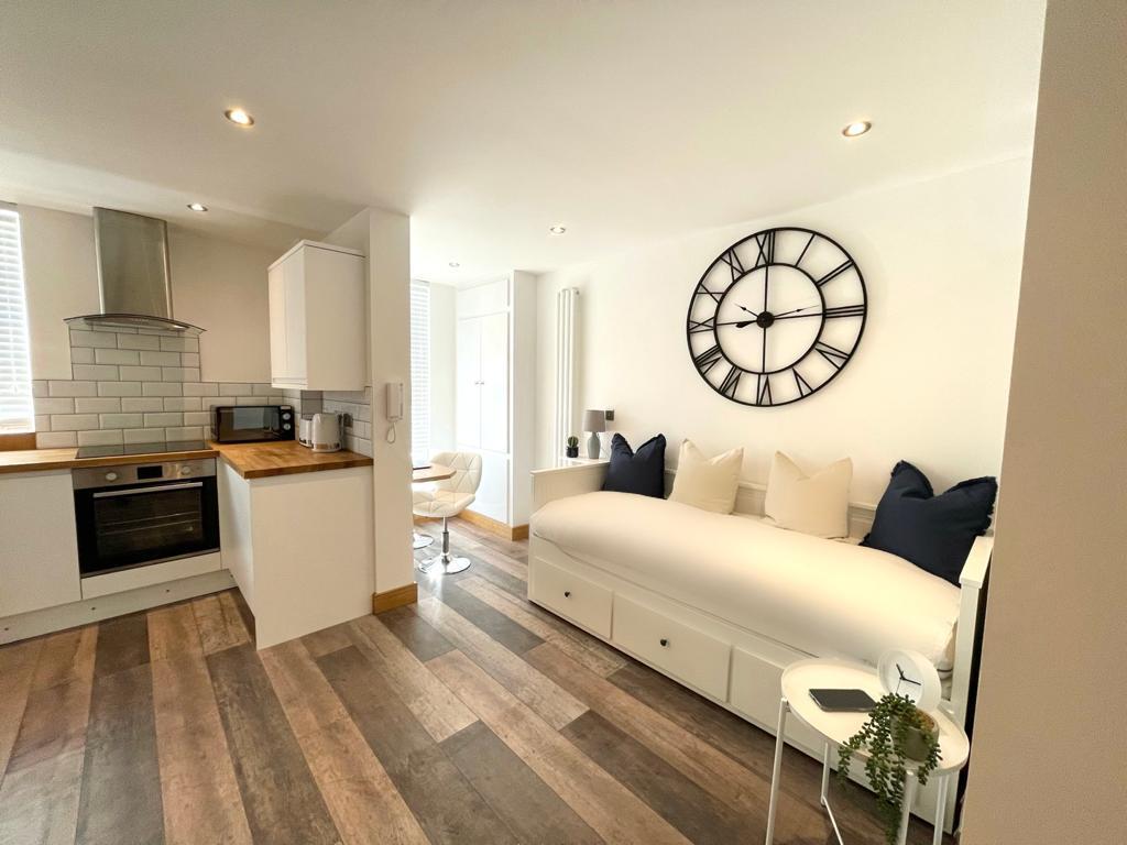 Whats App-Image-2021-05-06-at-14.58.38-2.jpeg