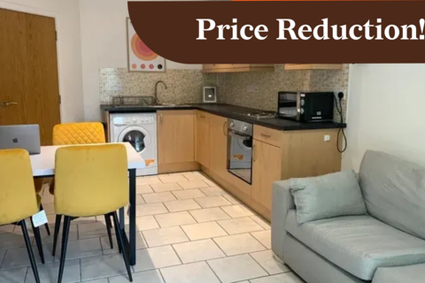undefined, Newport, Lincoln LN1