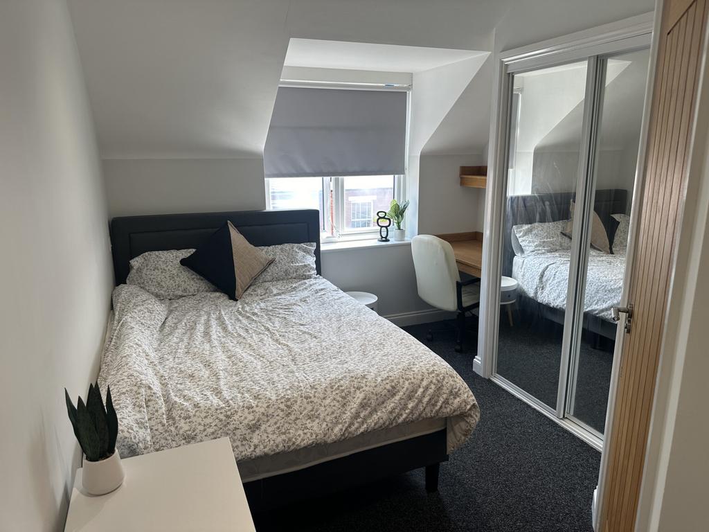 AF59 EA0 B-7 A43-4 DFA-914 F-C8 E02400 AD22-scaled.jpeg