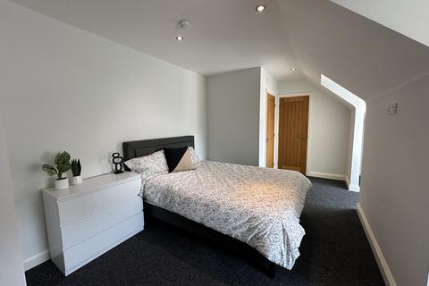 2 bedroom flat to rent, 72 Rasen Lane, Lincoln LN1