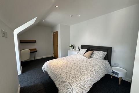 2 bedroom flat to rent, 72 Rasen Lane, Lincoln LN1