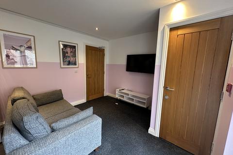 2 bedroom flat to rent, 72 Rasen Lane, Lincoln LN1