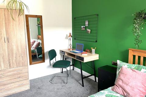 undefined, Lincoln LN5