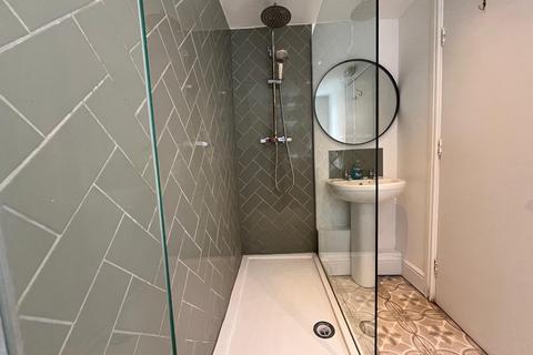 4 bedroom terraced house to rent, West Parade, Lincoln LN1