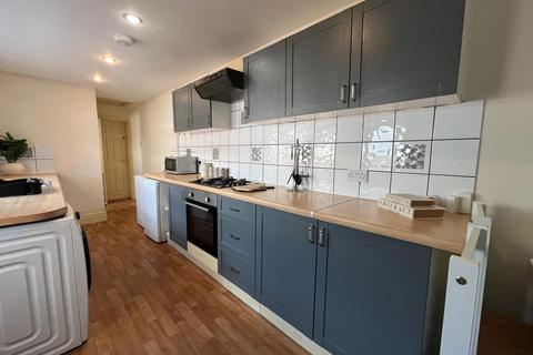 4 bedroom terraced house to rent, Lincoln LN1