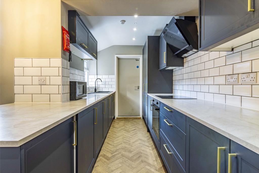 68 Foster Street-6-scaled-1.jpg