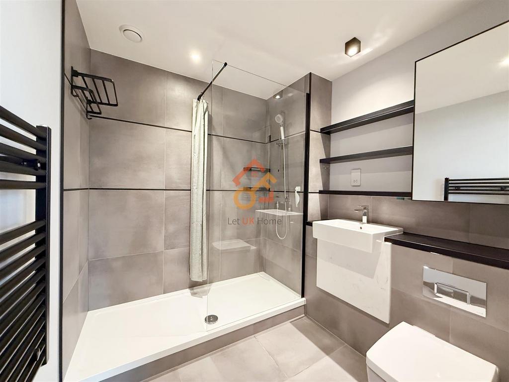 ???? 2025-10-21 125010 979.jpg