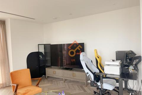 2 bedroom flat to rent, 23 Gauging Square, London, E1W
