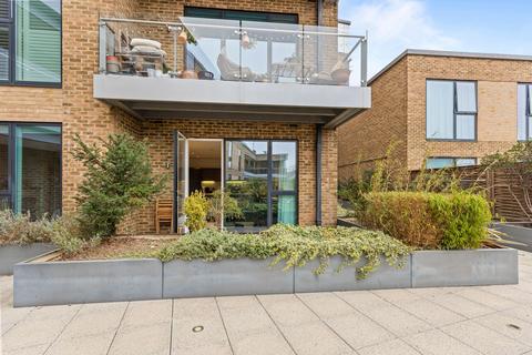 2 bedroom apartment for sale, Banister Road, Kensal Rise, W10