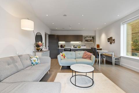 2 bedroom apartment for sale, Banister Road, Kensal Rise, W10