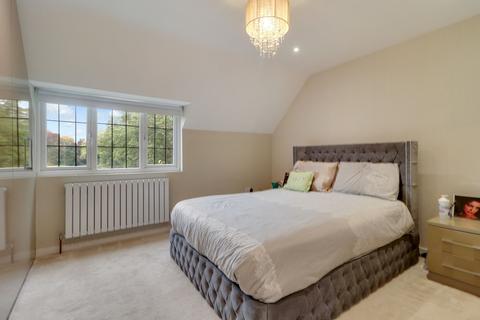134 Lower Green Road, Esher, KT10 8HB